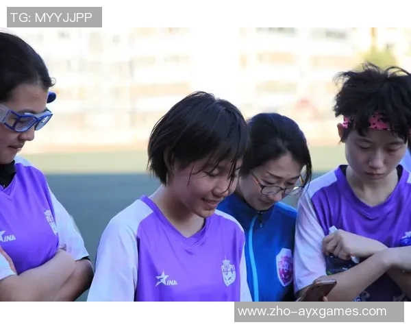 精彩女子足球比赛视频集锦展现巾帼风采与激情对决 精彩女子足球比赛视频集锦展现巾帼风采与激情对决